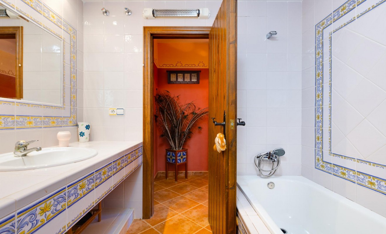 Revente - Chalet - San Miguel de Salinas