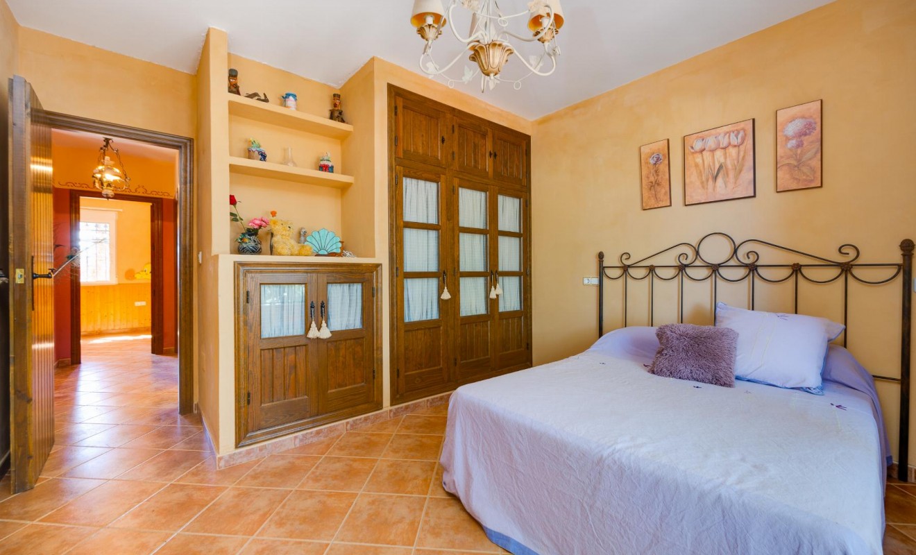 Revente - Chalet - San Miguel de Salinas