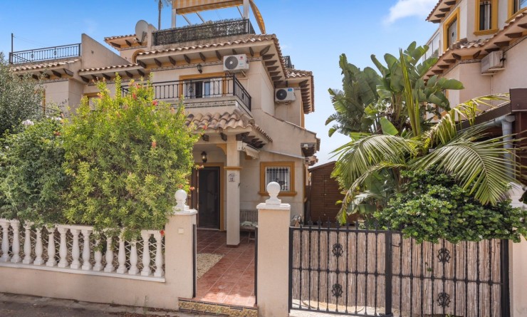 Wederverkoop - Villa - Orihuela Costa - La Regia