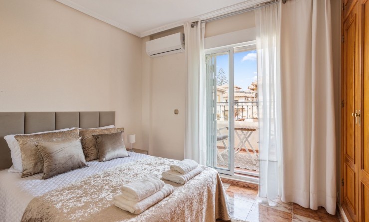 Wederverkoop - Villa - Orihuela Costa - La Regia