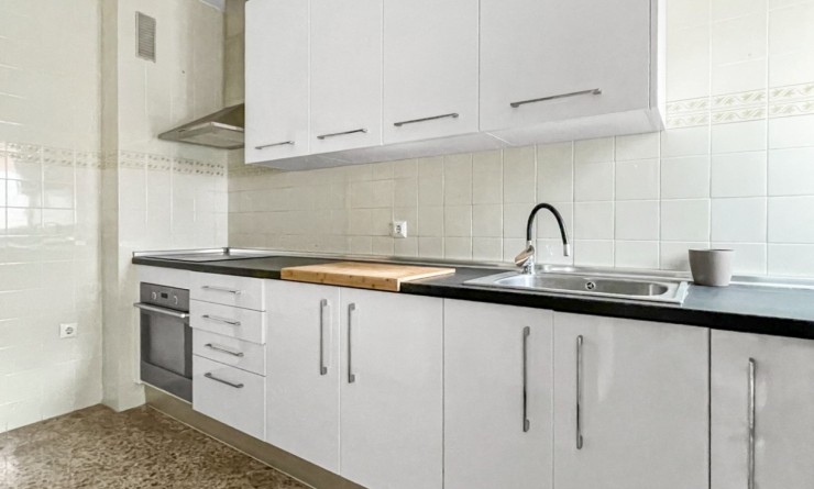 Wederverkoop - Appartement - Guardamar del Segura - Pueblo