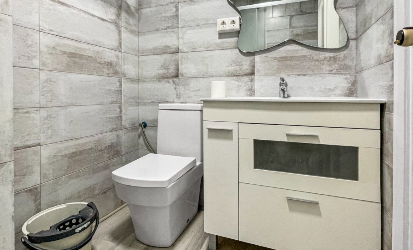 Wederverkoop - Appartement - Guardamar del Segura - Pueblo