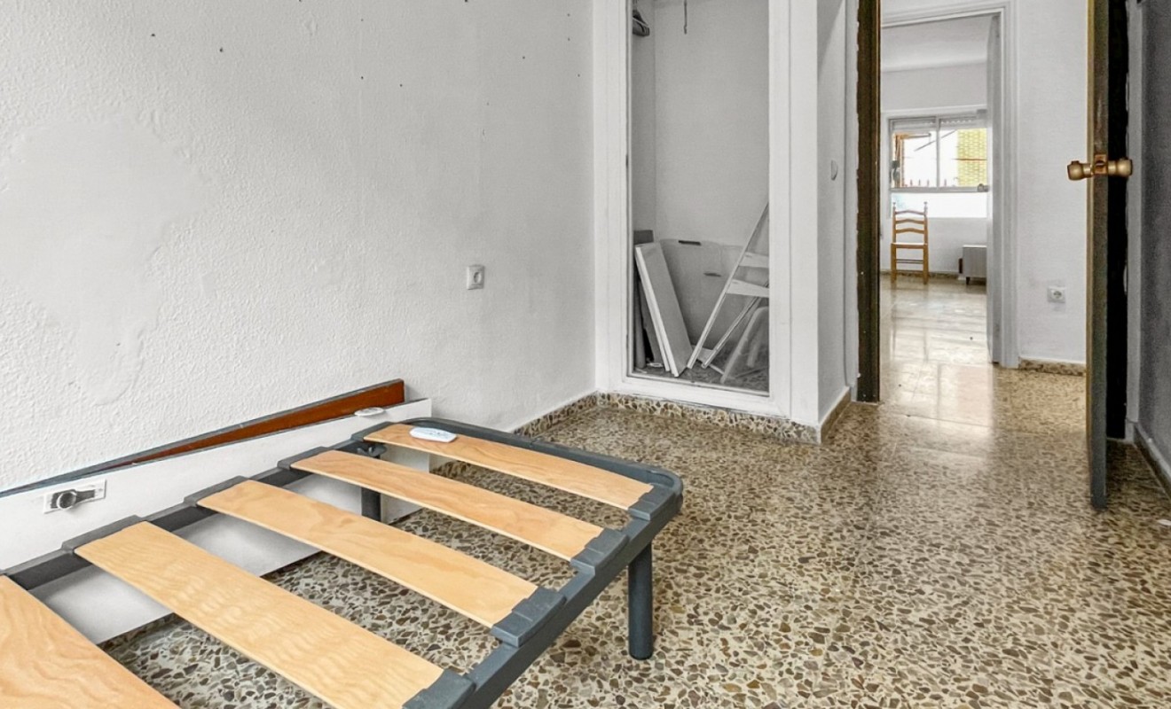 Wederverkoop - Appartement - Guardamar del Segura - Pueblo