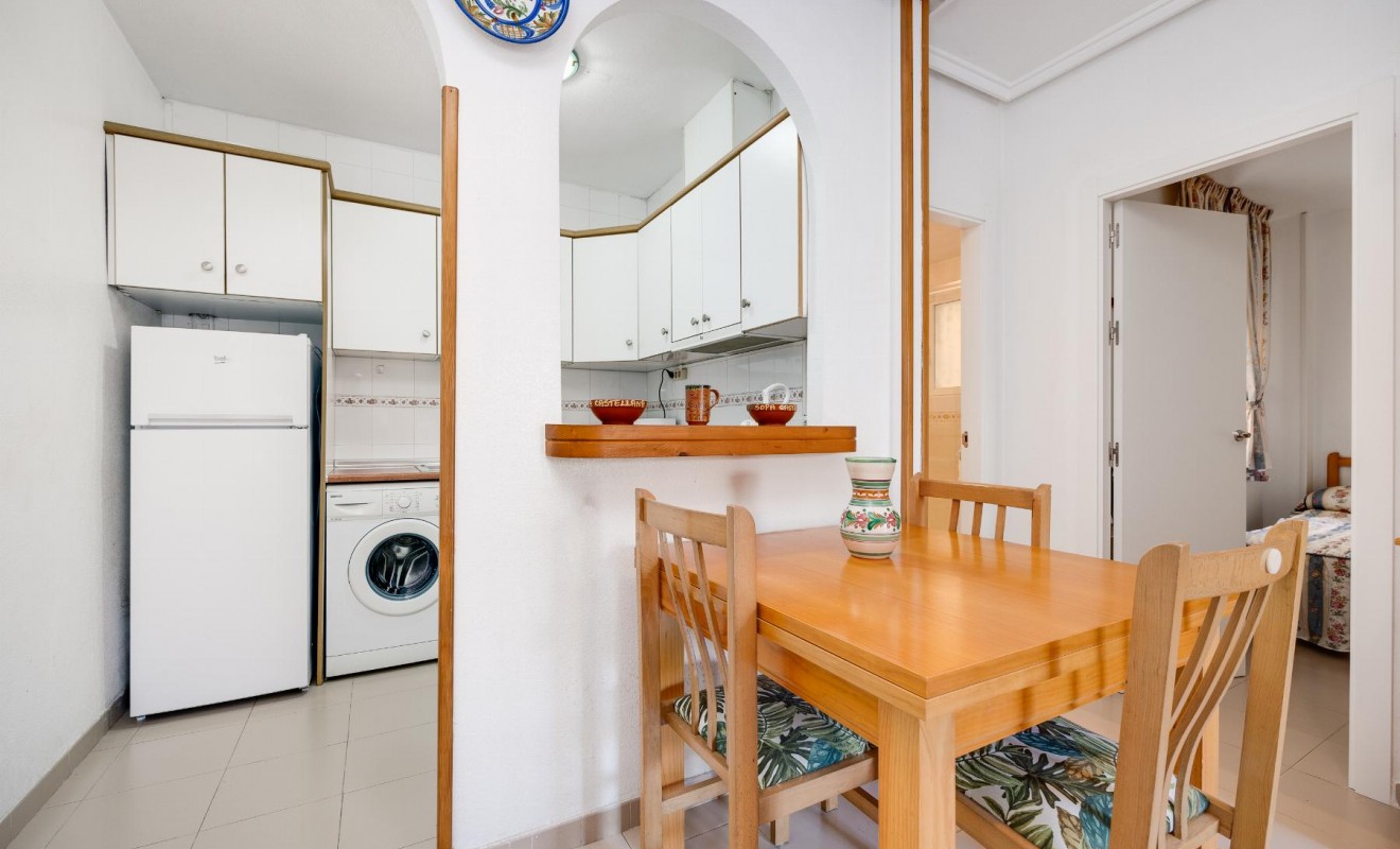 Wederverkoop - Bungalow - Torrevieja - Playa de los Naufragos