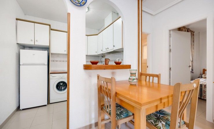 Wederverkoop - Bungalow - Torrevieja - Playa de los Naufragos
