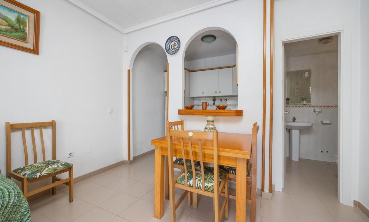 Wederverkoop - Bungalow - Torrevieja - Playa de los Naufragos