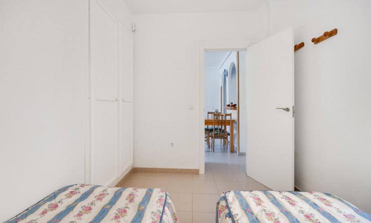 Wederverkoop - Bungalow - Torrevieja - Playa de los Naufragos