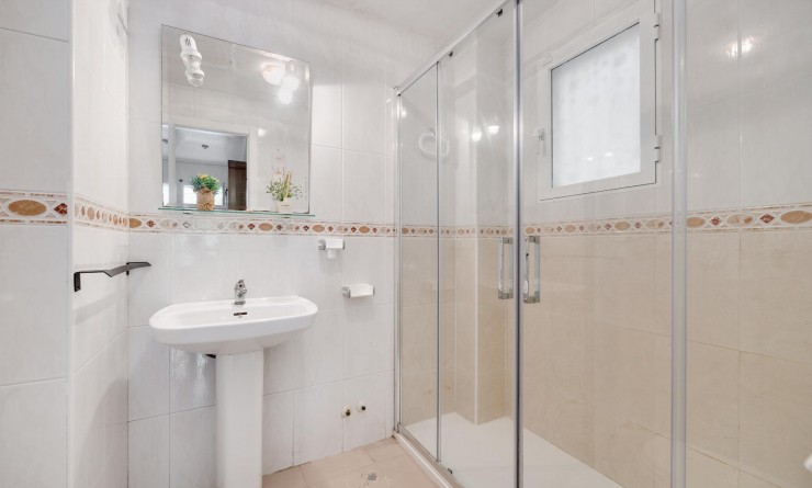 Wederverkoop - Bungalow - Torrevieja - Playa de los Naufragos