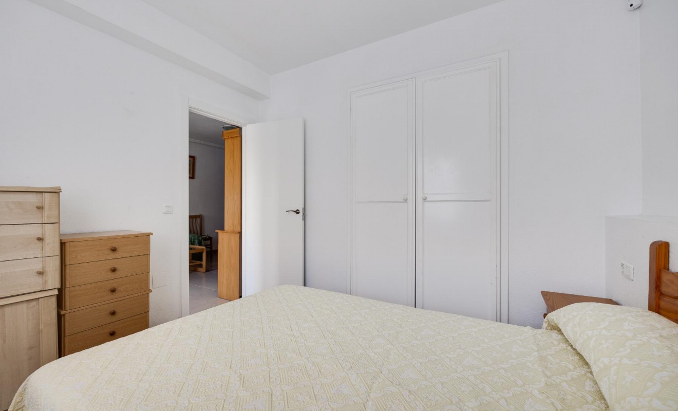 Wederverkoop - Bungalow - Torrevieja - Playa de los Naufragos