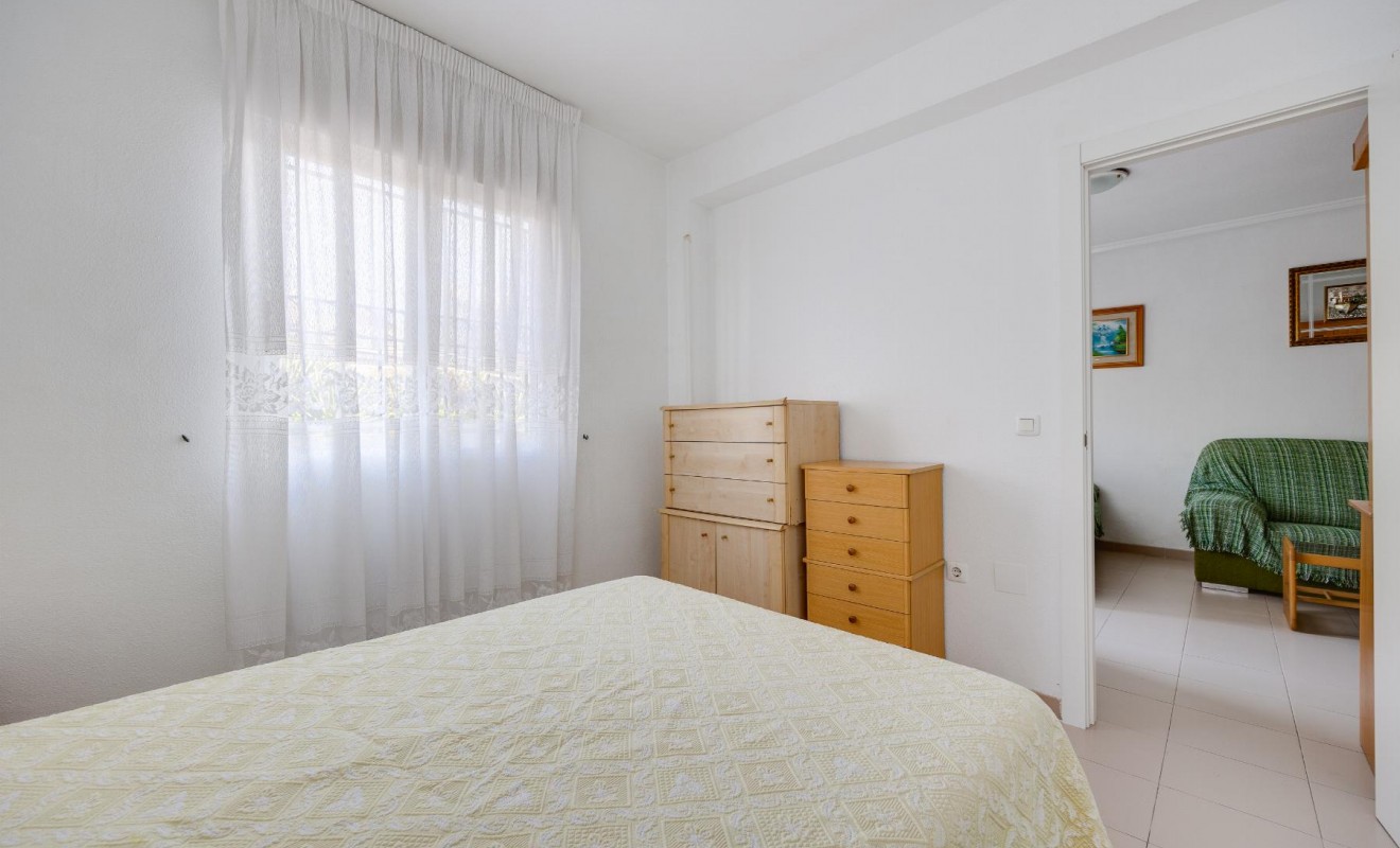 Wederverkoop - Bungalow - Torrevieja - Playa de los Naufragos