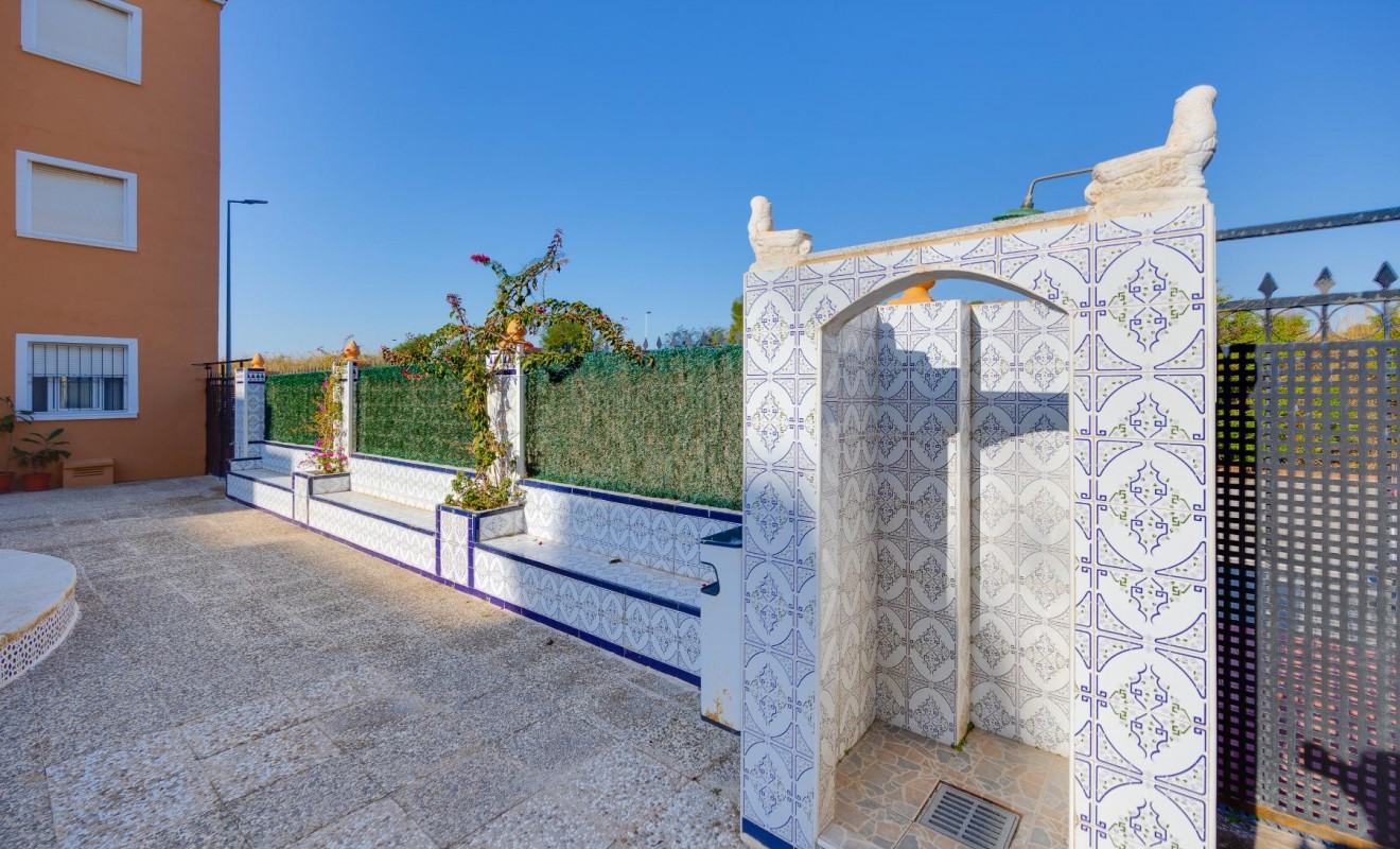 Wederverkoop - Bungalow - Torrevieja - Playa de los Naufragos
