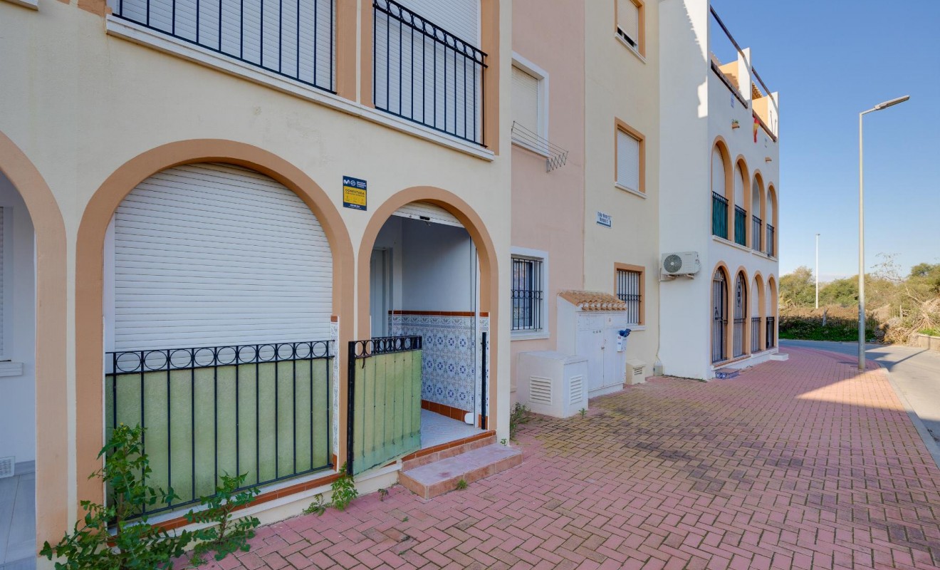 Wederverkoop - Bungalow - Torrevieja - Playa de los Naufragos