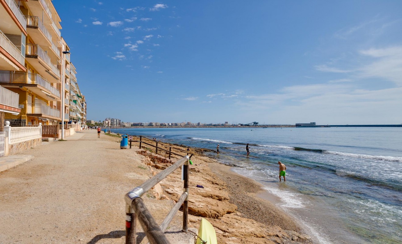 Wederverkoop - Bungalow - Torrevieja - Playa de los Naufragos