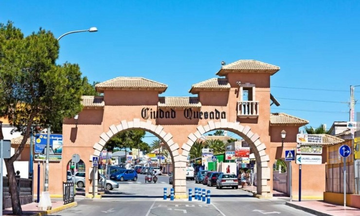 Wederverkoop - Herenhuis - Ciudad quesada