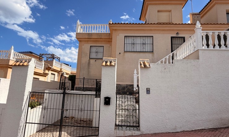Sale - Townhouse - Ciudad quesada