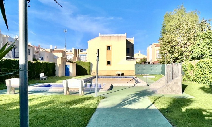 Wederverkoop - Appartement - Torrevieja - torrevieja