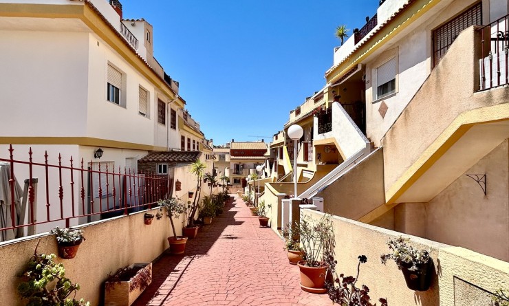 Sale - Apartment - La Zenia