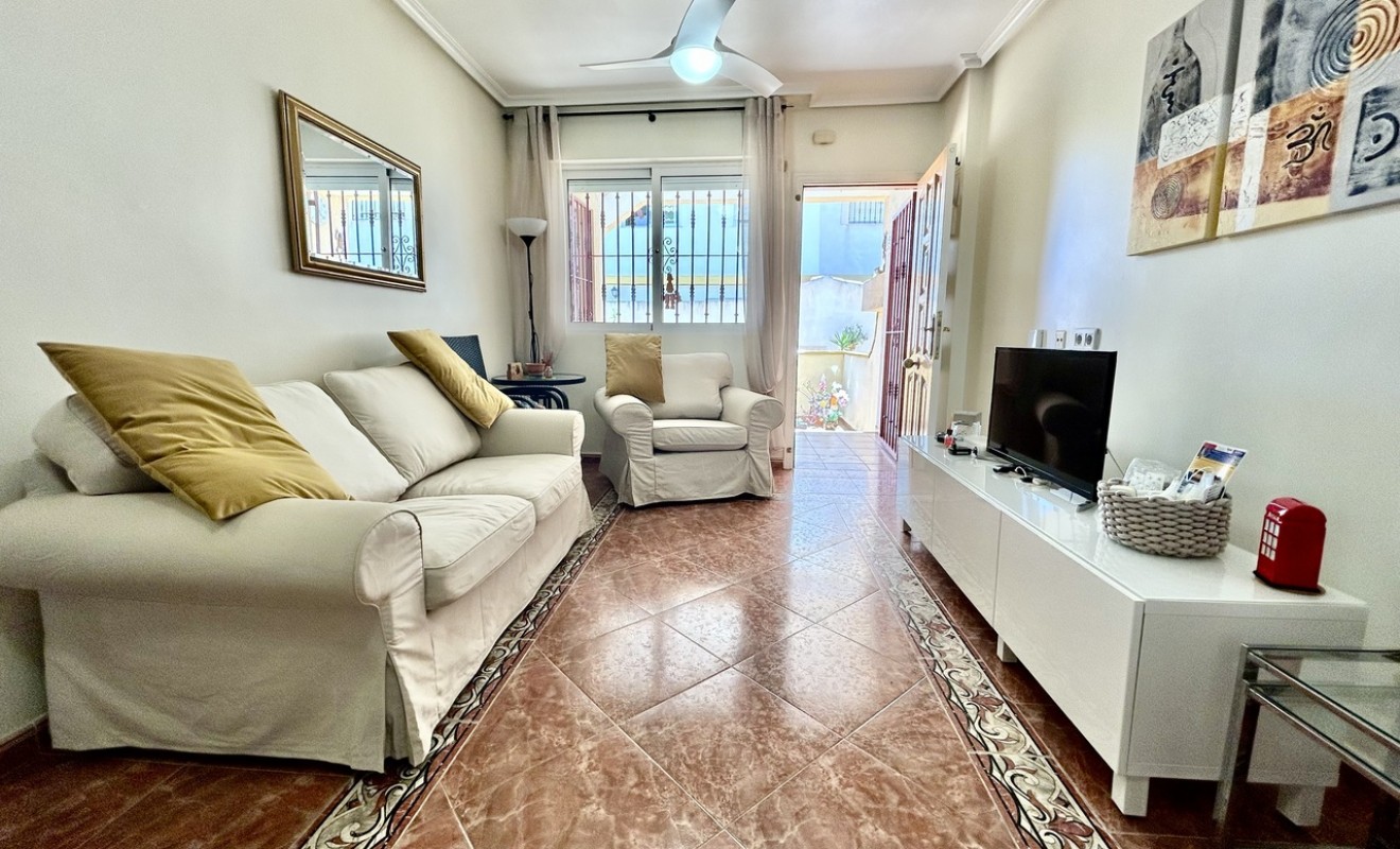 Sale - Apartment - La Zenia