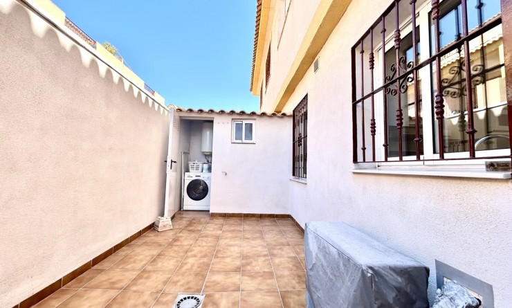 Sale - Apartment - La Zenia