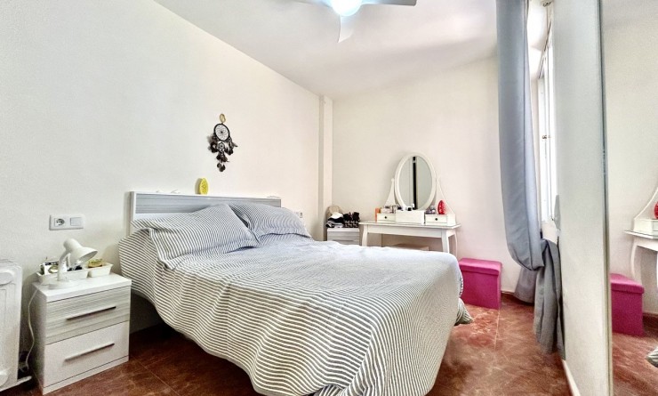 Sale - Apartment - La Zenia