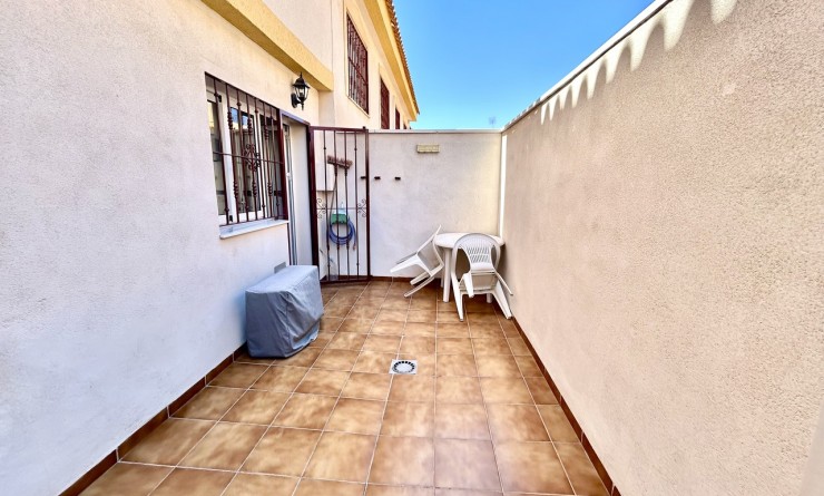 Sale - Apartment - La Zenia