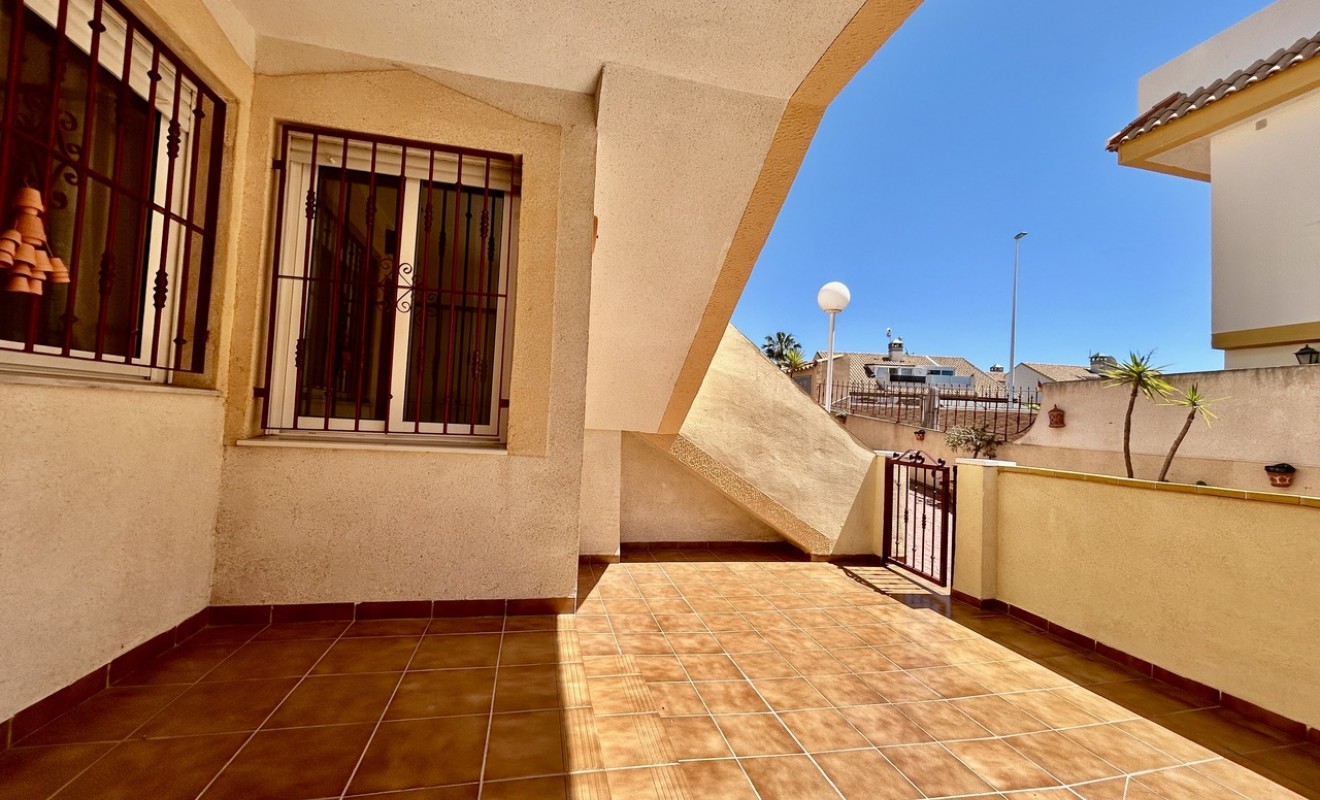 Sale - Apartment - La Zenia