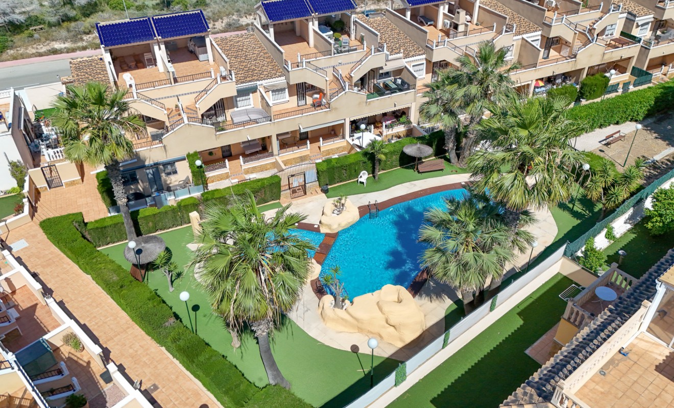 Wederverkoop - Bungalow - Orihuela Costa - Villamartín