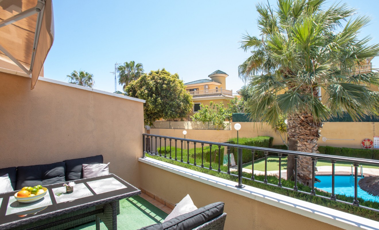 Wederverkoop - Bungalow - Orihuela Costa - Villamartín