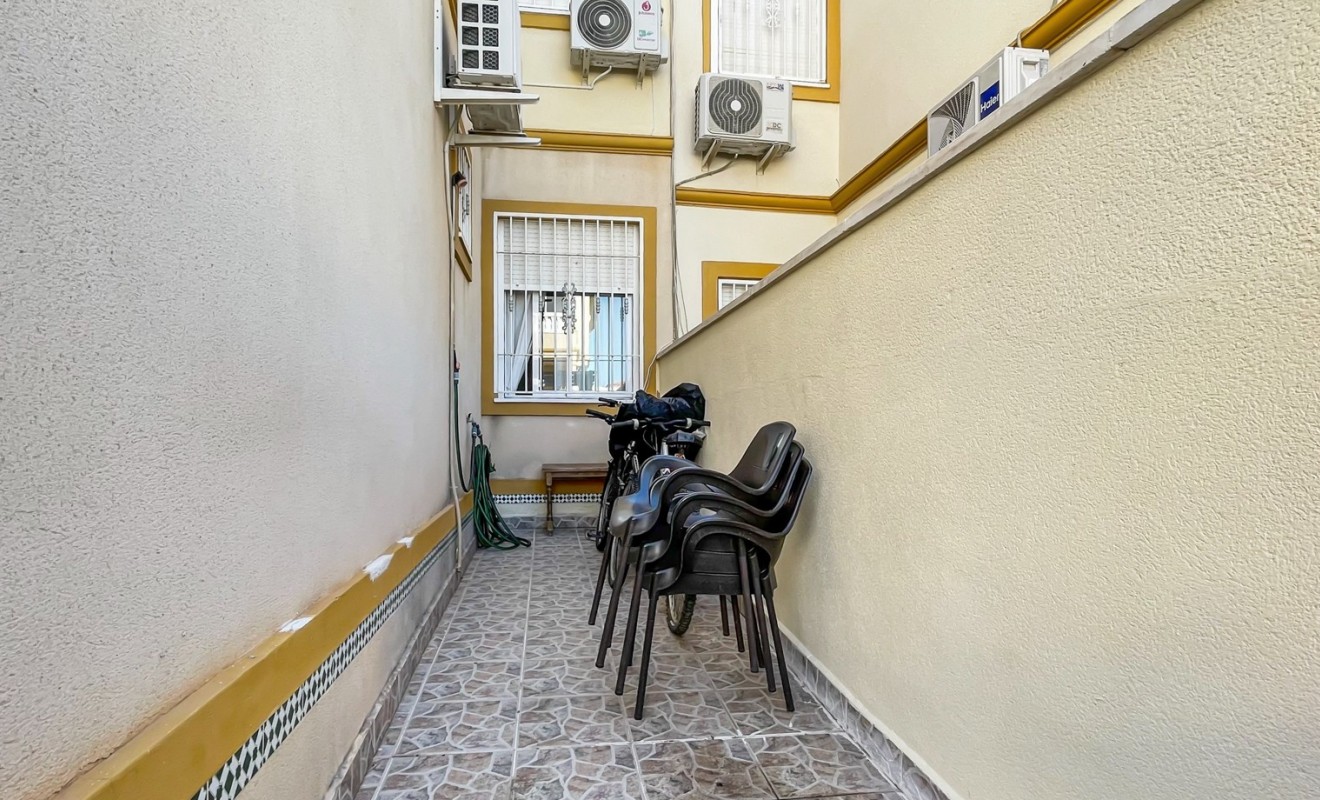Sale - Bungalow - Orihuela Costa - Playa Flamenca