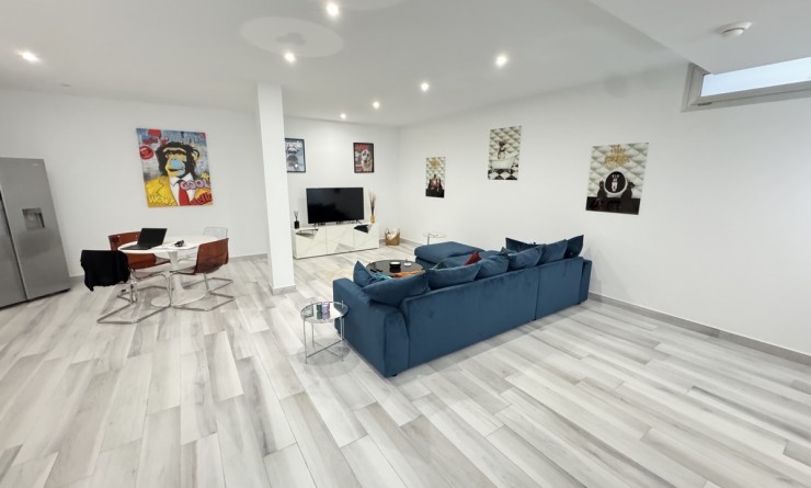 Sale - Villa - Lomas de Cabo Roig