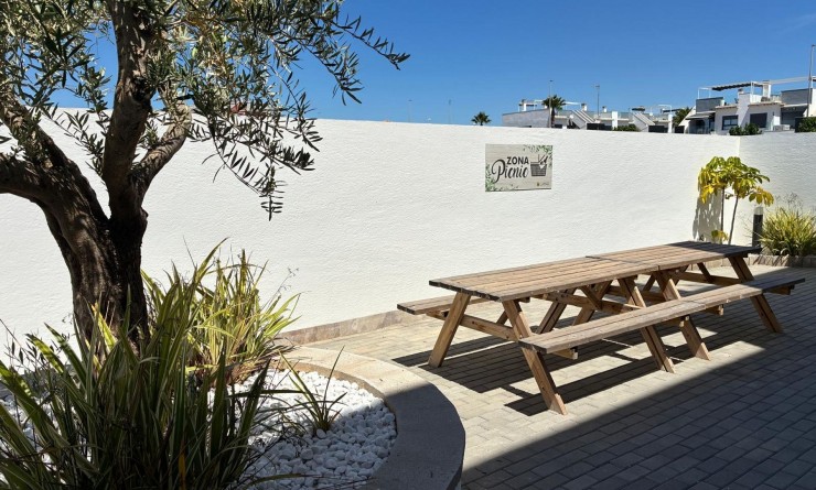 Sale - Apartment - Pilar de La Horadada