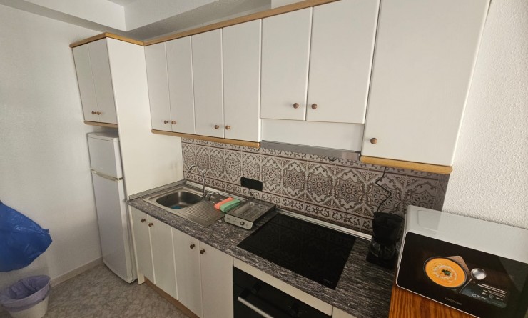 Wederverkoop - Bungalow - Orihuela - Punta Prima