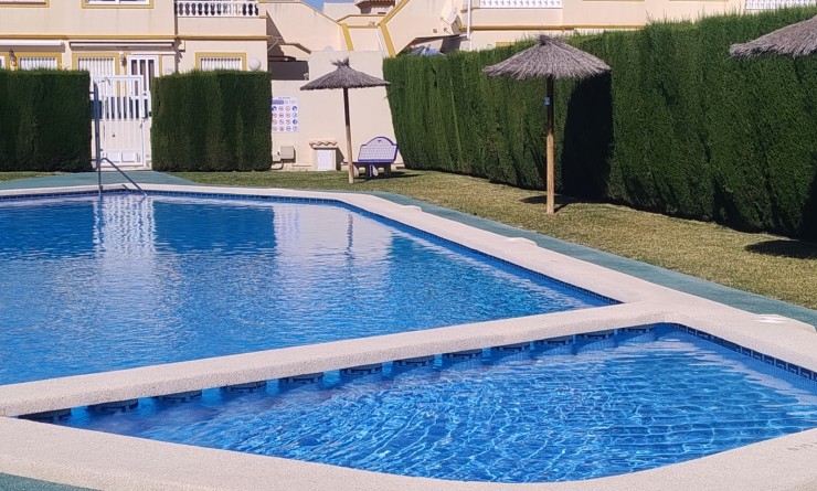 Wederverkoop - Apartment / flat - Orihuela - Costa Blanca Sur