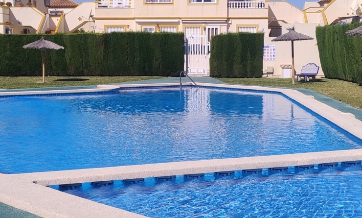 Wederverkoop - Apartment / flat - Orihuela - Costa Blanca Sur