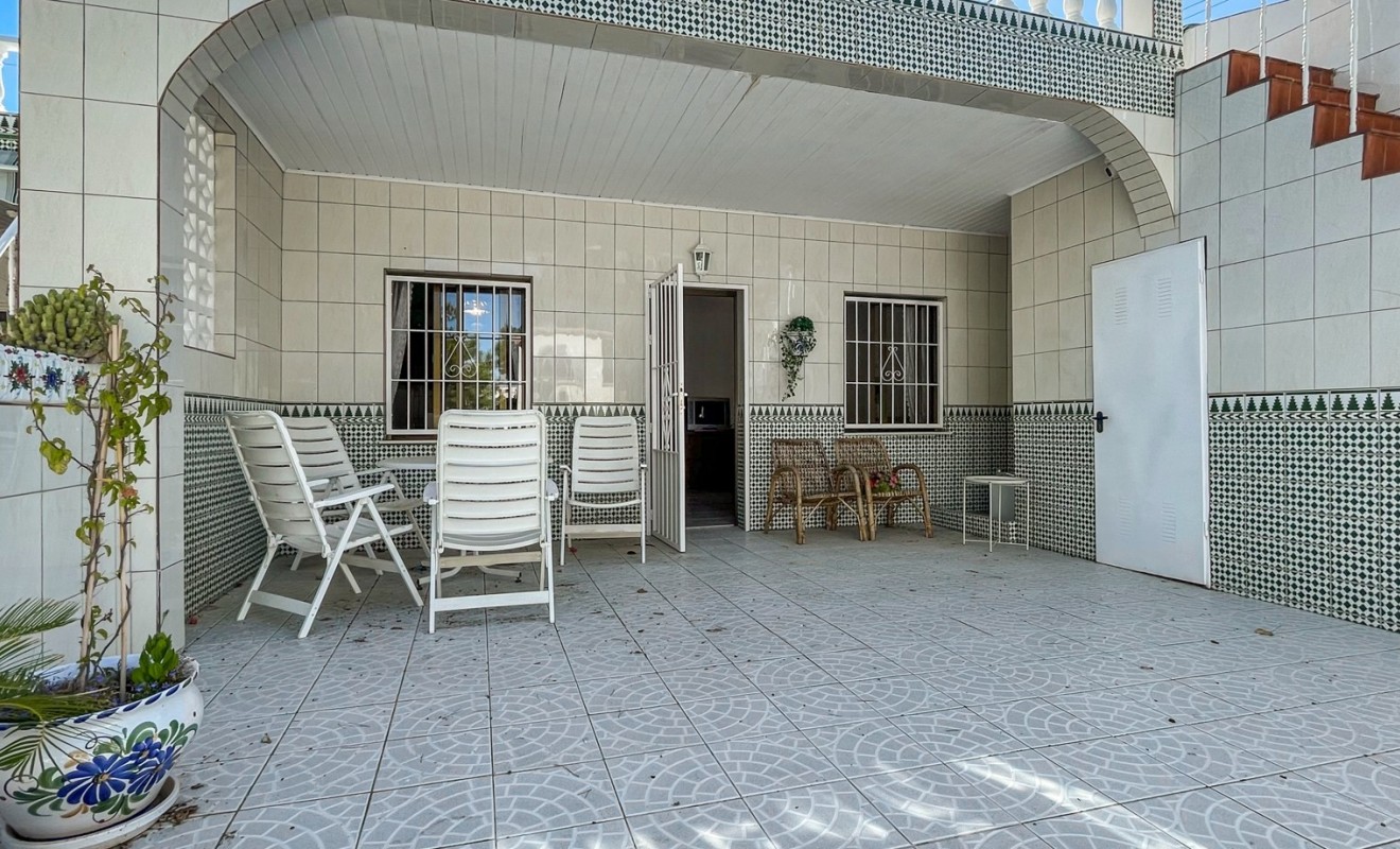 Wederverkoop - Herenhuis - Torrevieja - La Siesta - El Salado -  Torreta