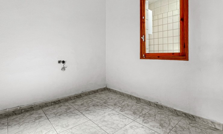 Wederverkoop - Herenhuis - Torrevieja - La Siesta - El Salado -  Torreta