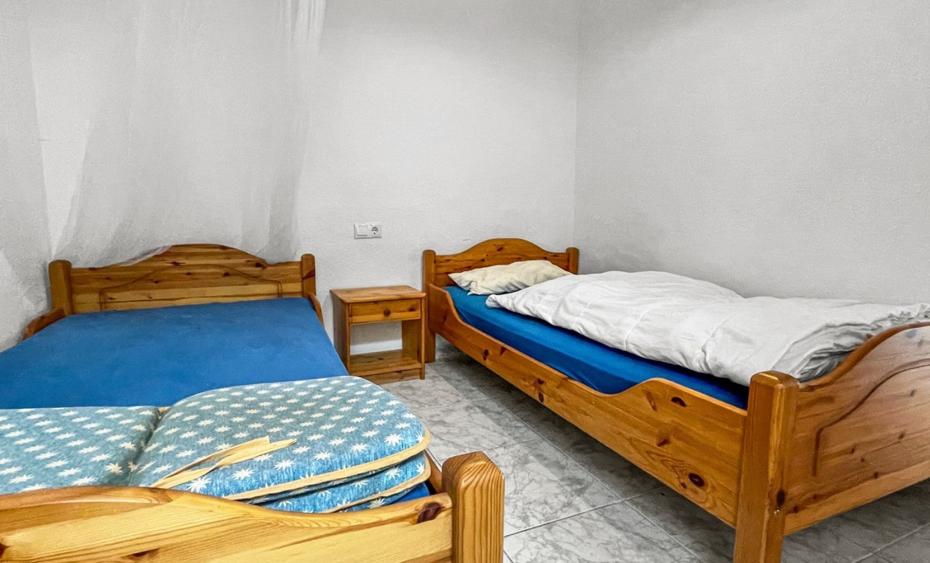 Wederverkoop - Herenhuis - Torrevieja - La Siesta - El Salado -  Torreta