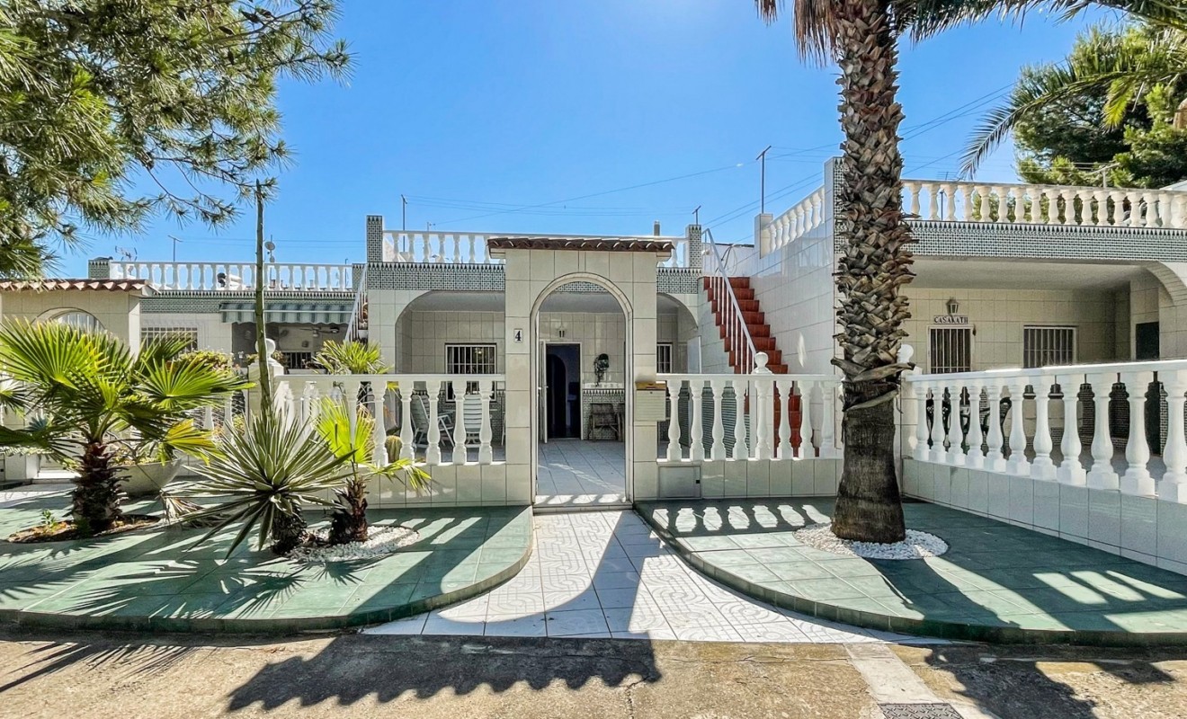 Wederverkoop - Herenhuis - Torrevieja - La Siesta - El Salado -  Torreta