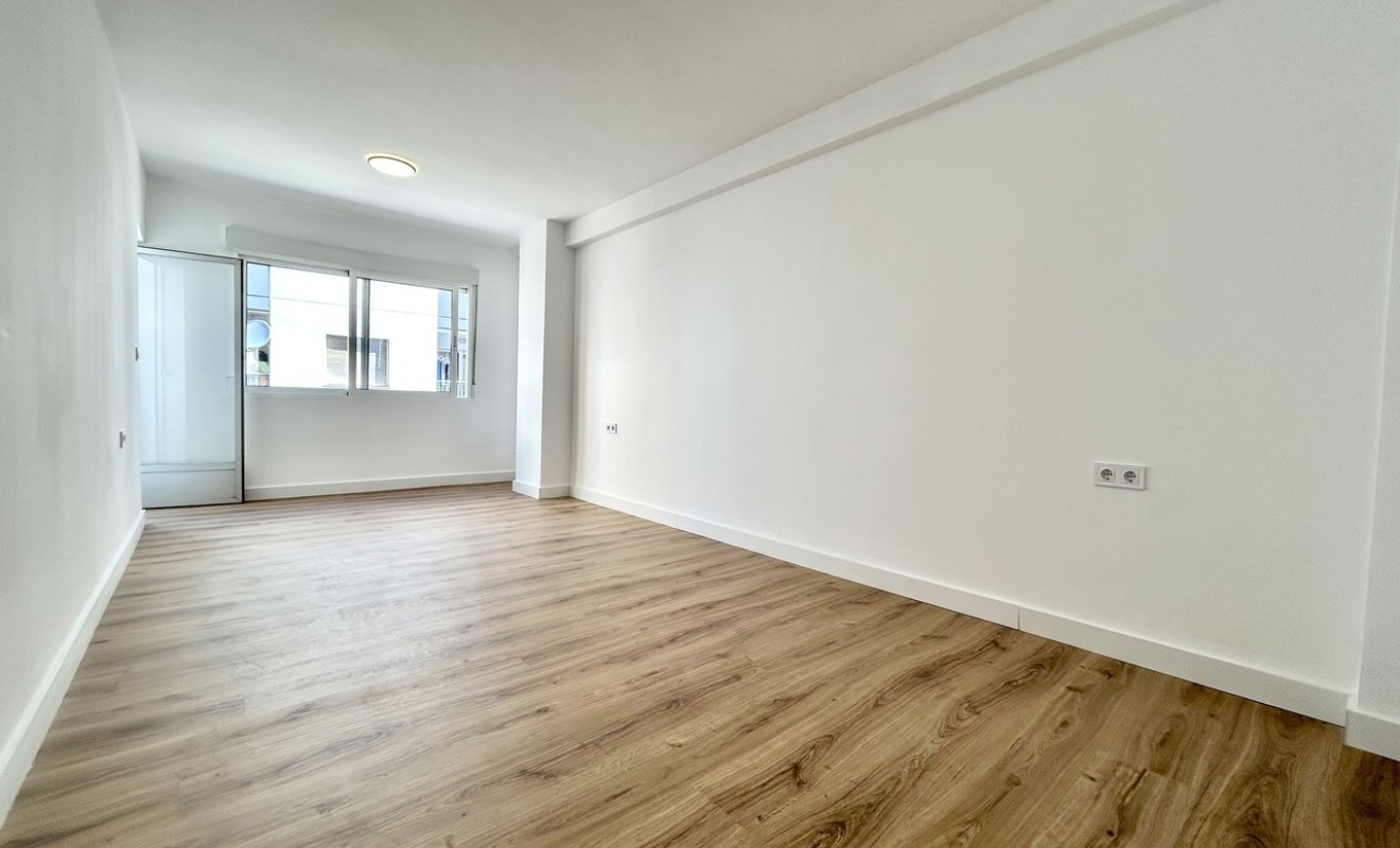 Revente - Appartement - Torrevieja - torrevieja