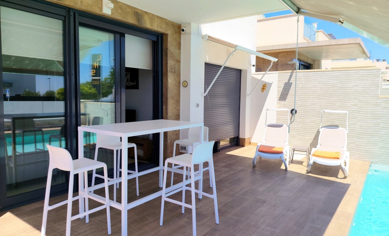 Sale - Villa - San Miguel de Salinas