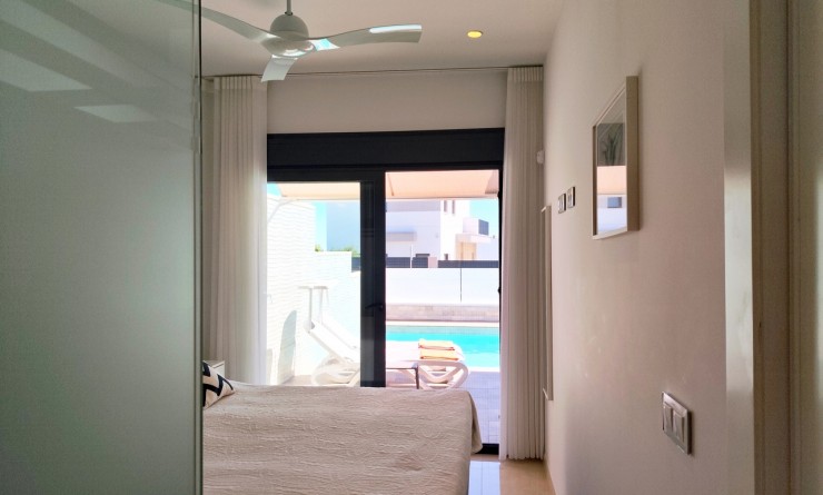 Sale - Villa - San Miguel de Salinas