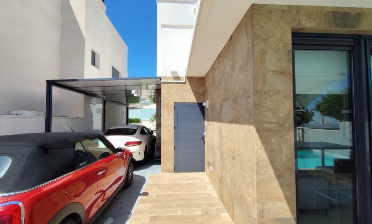 Sale - Villa - San Miguel de Salinas