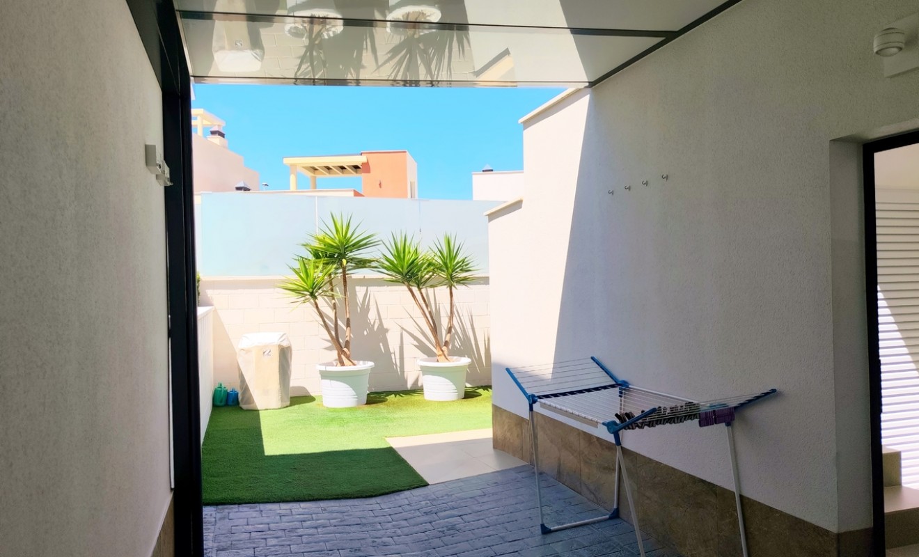 Sale - Villa - San Miguel de Salinas