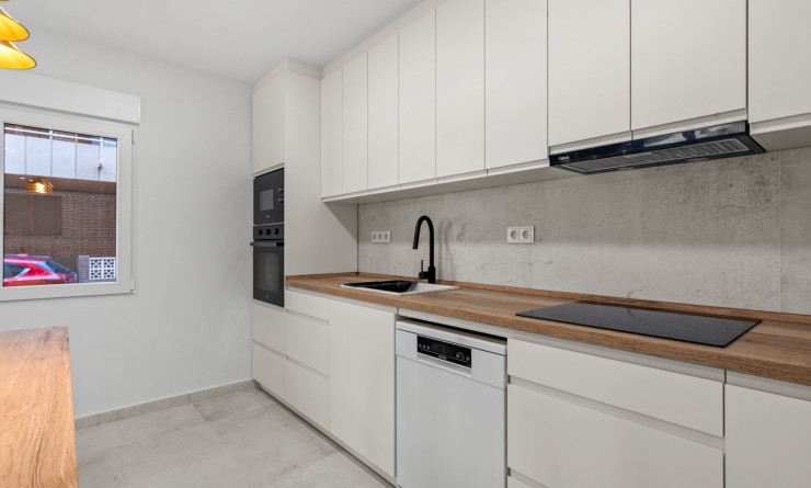 Wederverkoop - Appartement - Torrevieja - Playa del Acequión