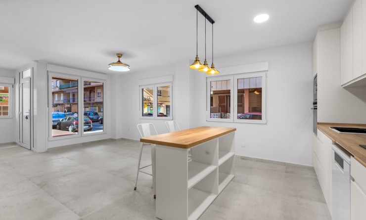 Wederverkoop - Appartement - Torrevieja - Playa del Acequión