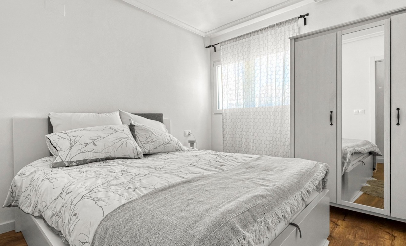 Sale - Apartment - Torrevieja