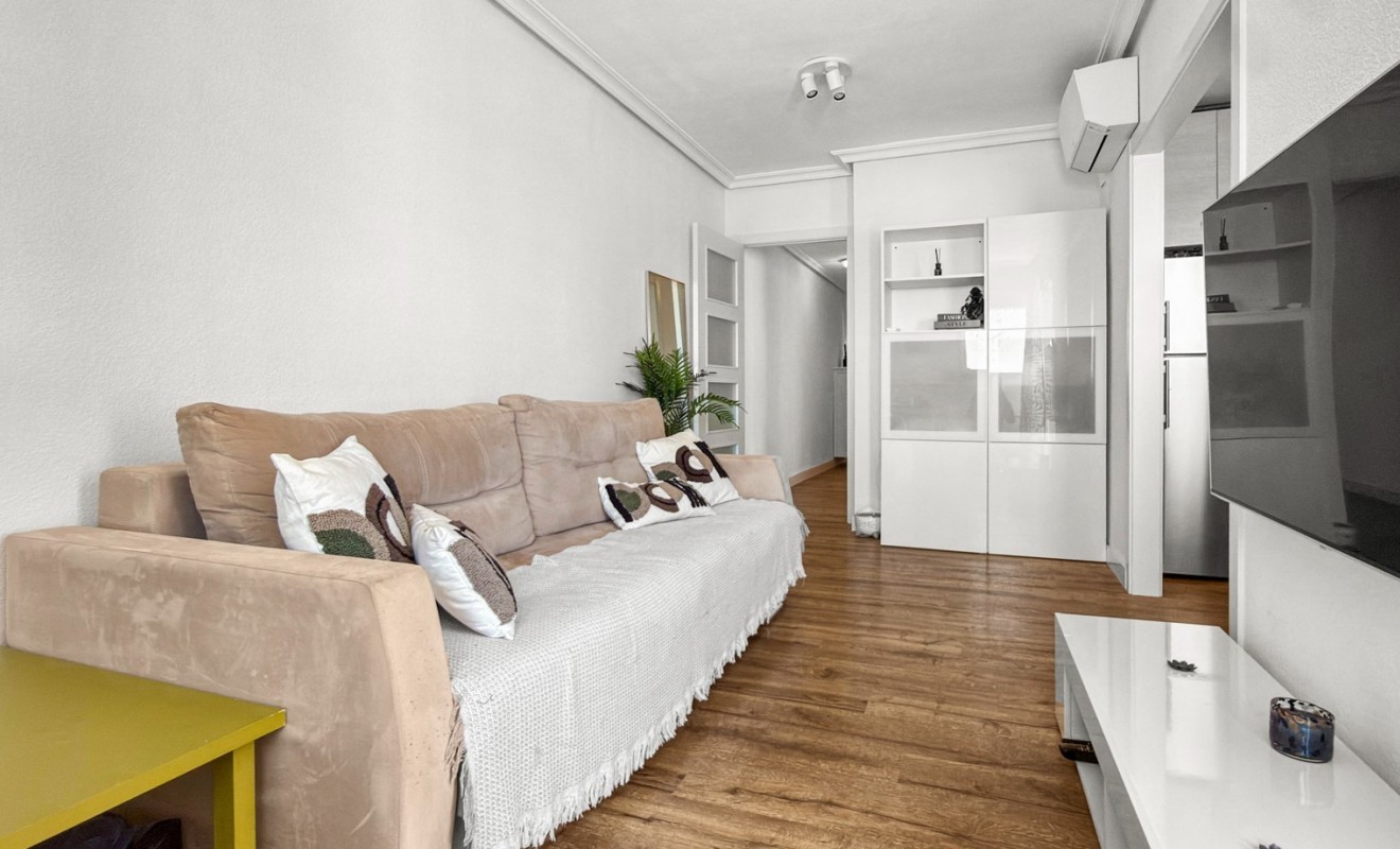 Sale - Apartment - Torrevieja