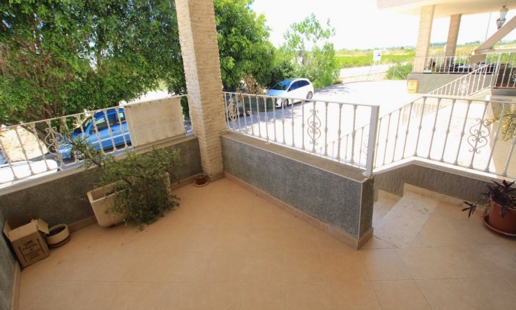 Revente - Maison de ville - Los Palacios