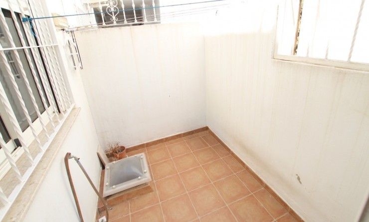 Revente - Maison de ville - Los Palacios