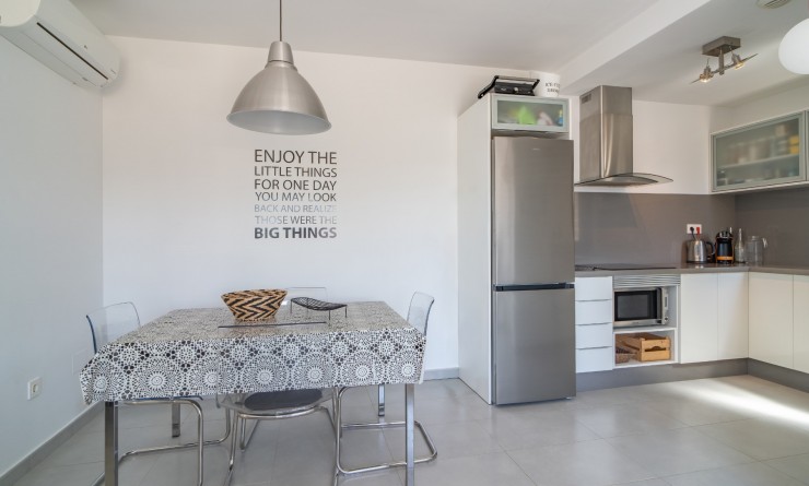 Sale - Bungalow - Pilar de la Horadada - Mil Palmeras